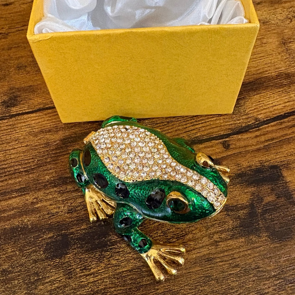 Tchotchke - Green and Gold Frog NWT NIB - Picture 2 of 9